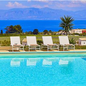 3 bedroom villa with pool, Scopello, sleeps 6